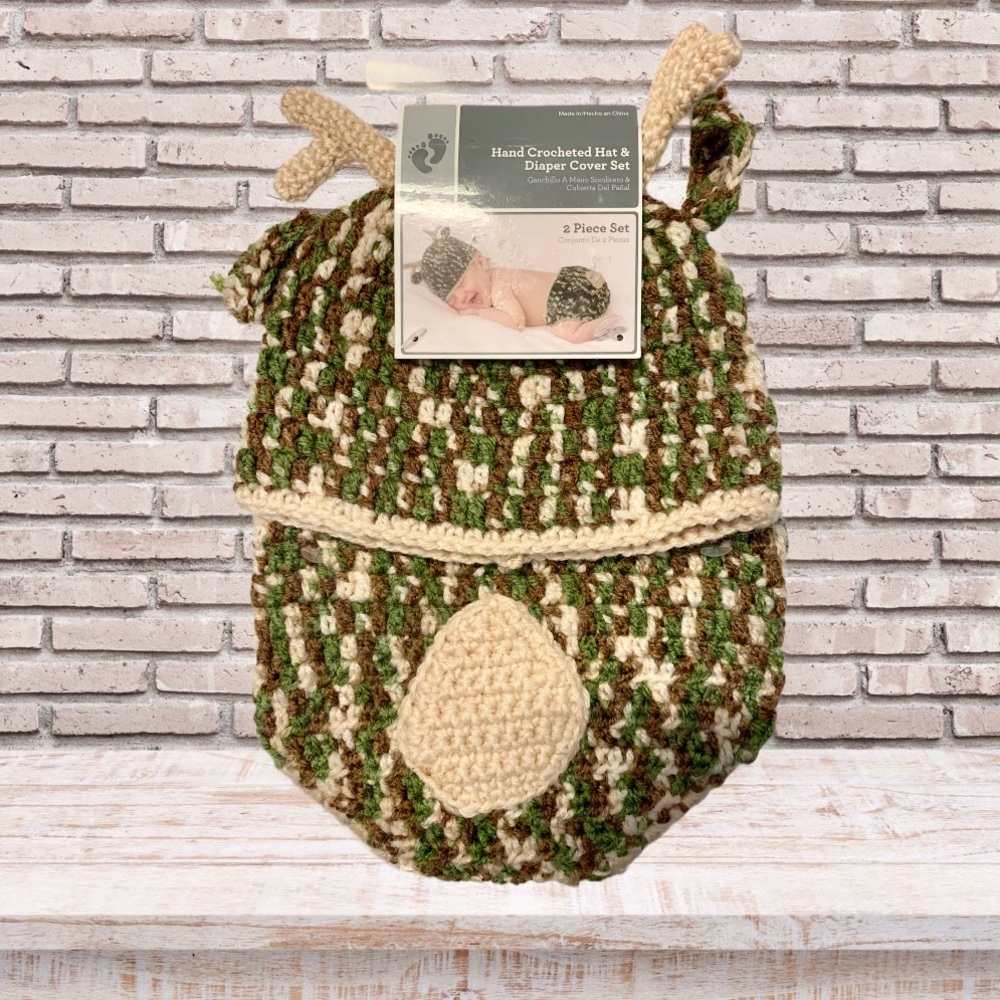 Baby boy crocheted outfit NWT 0-9months